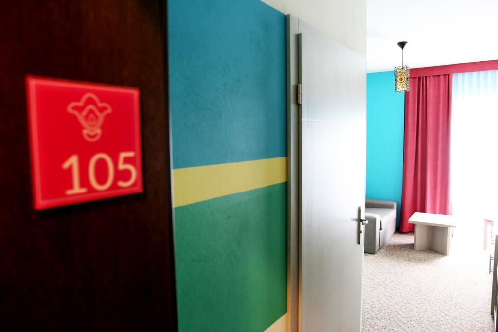 Hotel Folklor Miedzyrzec Podlaski Ngoại thất bức ảnh